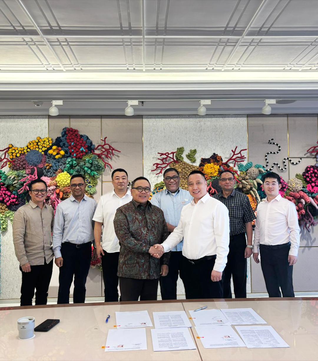 Menjalin Partnership dengan XCMMG untuk Pengembangan 1000 Unit Alat Berat Hybrid